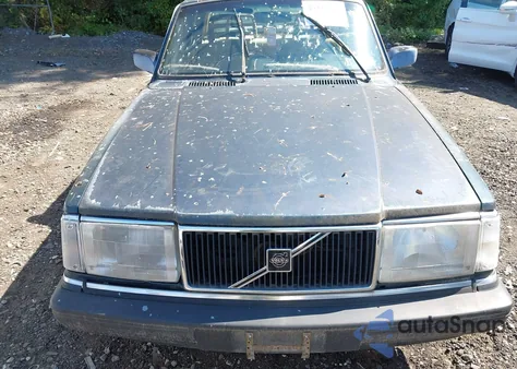1991 Volvo 240 from USA, damaged, VIN YV1AA8847M1457003